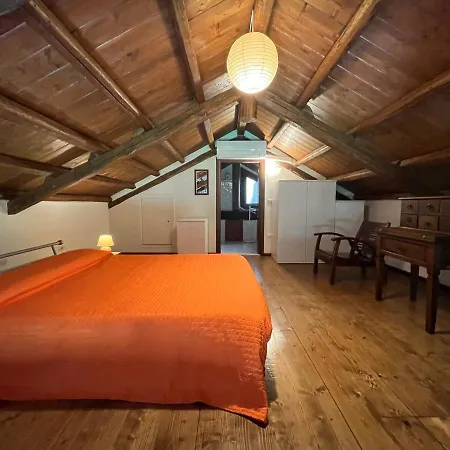 La Casa Gialla *