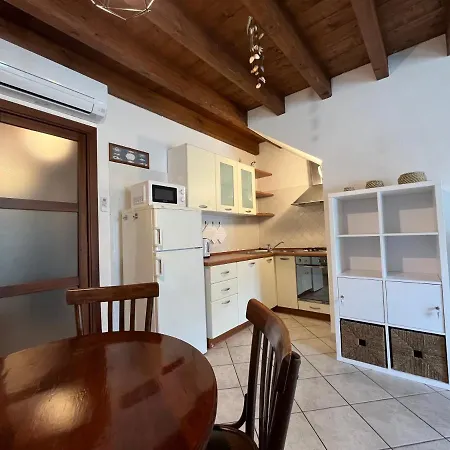 Apartment La Casa Gialla