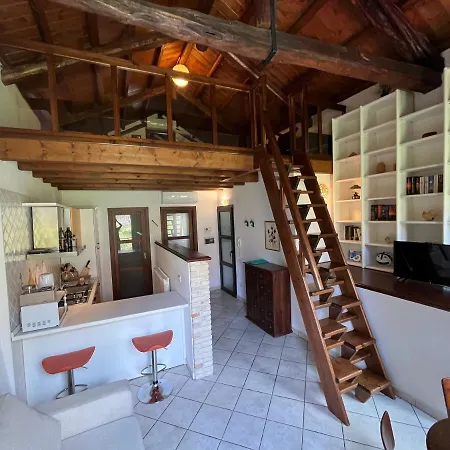 Apartment La Casa Gialla *