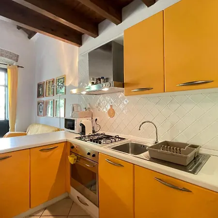 La Casa Gialla